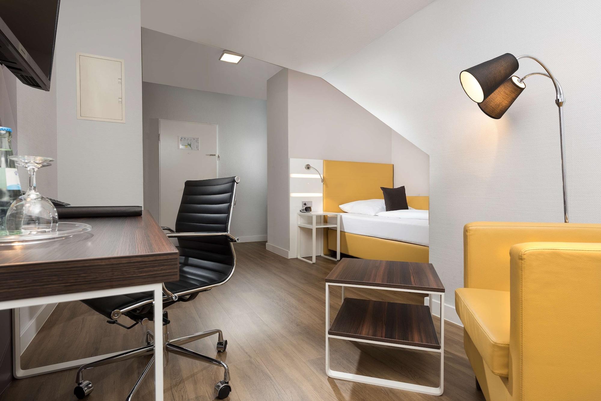 Best Western Hotel Sindelfingen City מראה חיצוני תמונה