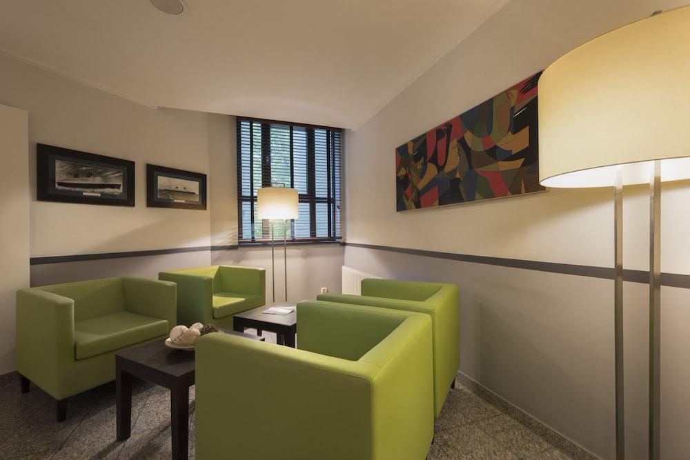 Best Western Hotel Sindelfingen City מראה חיצוני תמונה